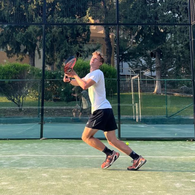 Maximilian Weber - Top 50 Deutschland Padel Spieler, 1. Bundesliga, Bullpadel Botschafter